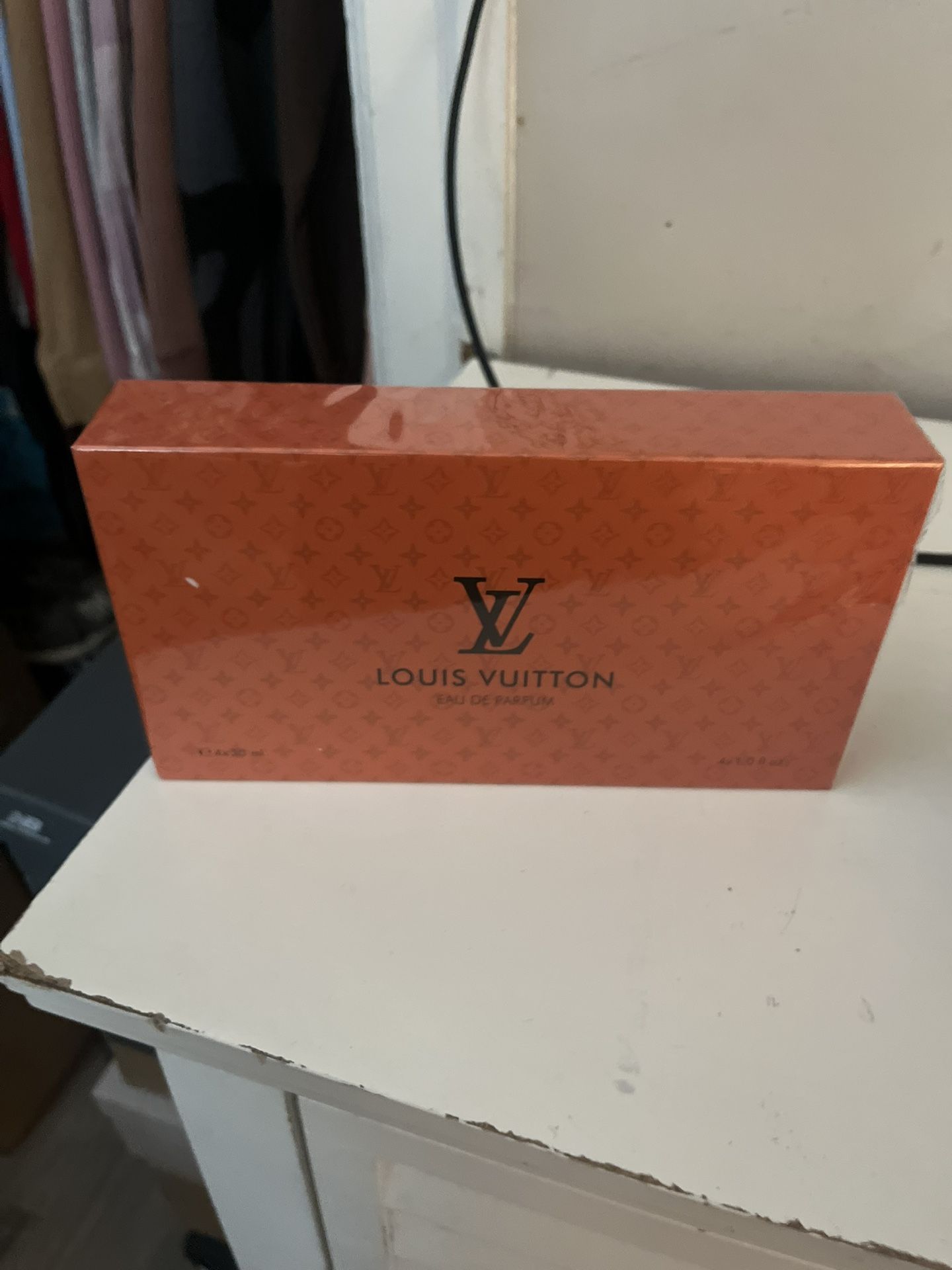 Louis Vuitton EAU de  parfum  gift box