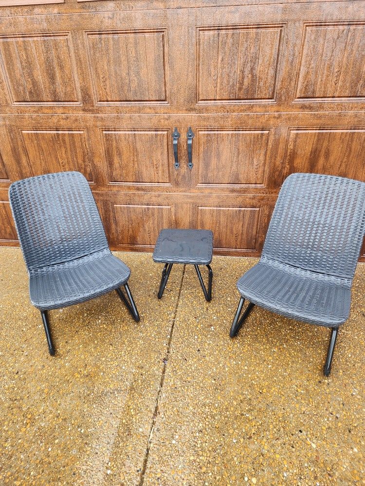 *** 3 PIECE RESIN WICKER PATIO SET ***