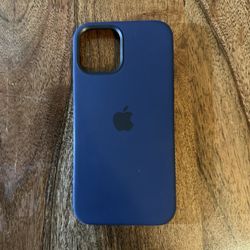 Apple Iphone 12 MagSafe Silicone Case 