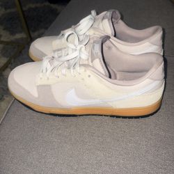 Nike Dunks Low size 12 Men