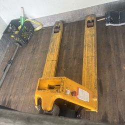 Electric Pallet Jack