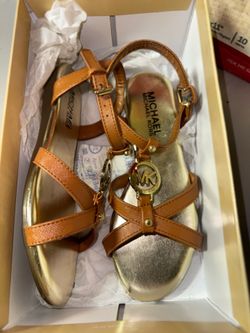MK sandals size 2