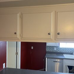 Free Kitchen Cabinets 