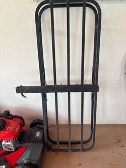 Cargo carrier