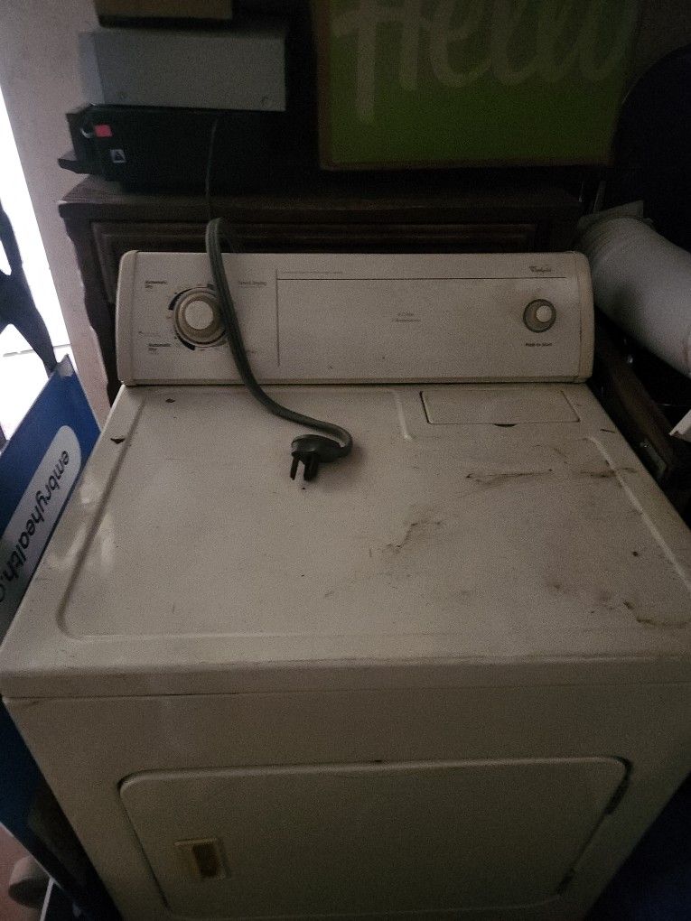 Whirlpool Electric Dryer Works Great