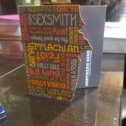 NORTHERN SONGS CD VGC CANADA