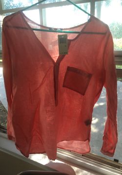 Women’s clothing size M and L