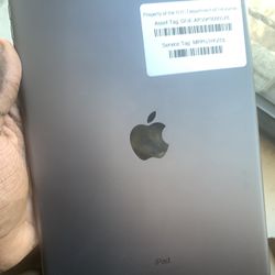 School Apple iPad (9th Gen) 64GB  Free Internet 