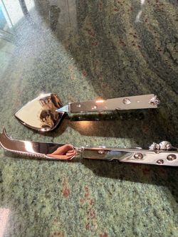 Pair of Mouse cheese knives z gallerie