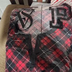 Victoria's Secret L Women's PJ Set