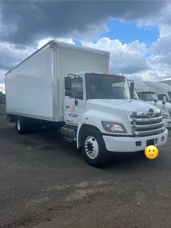 2020 HINO BOX TRUCK 26 Ft 220625 ml