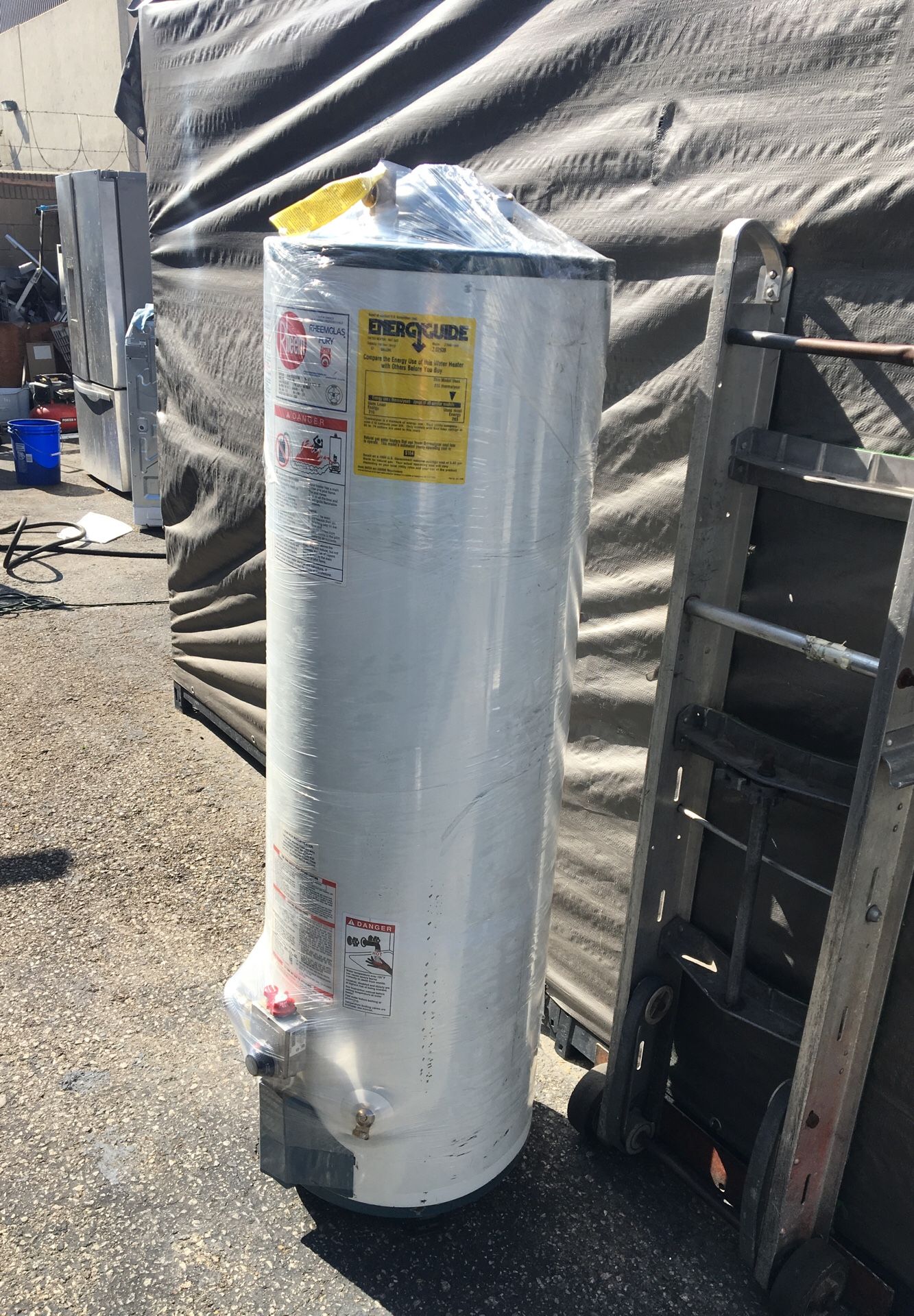 Water / Gas Heater