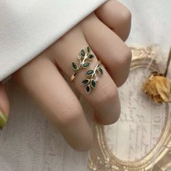 One Size Luxury Ring 