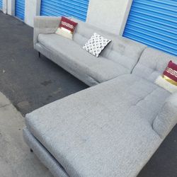 Beautiful sectional couch gray