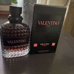 Valentino Men Born in Roma