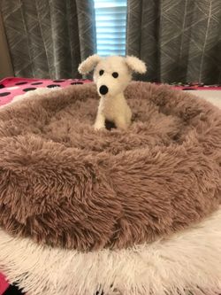 Large Round Fuzzy Dog Bed