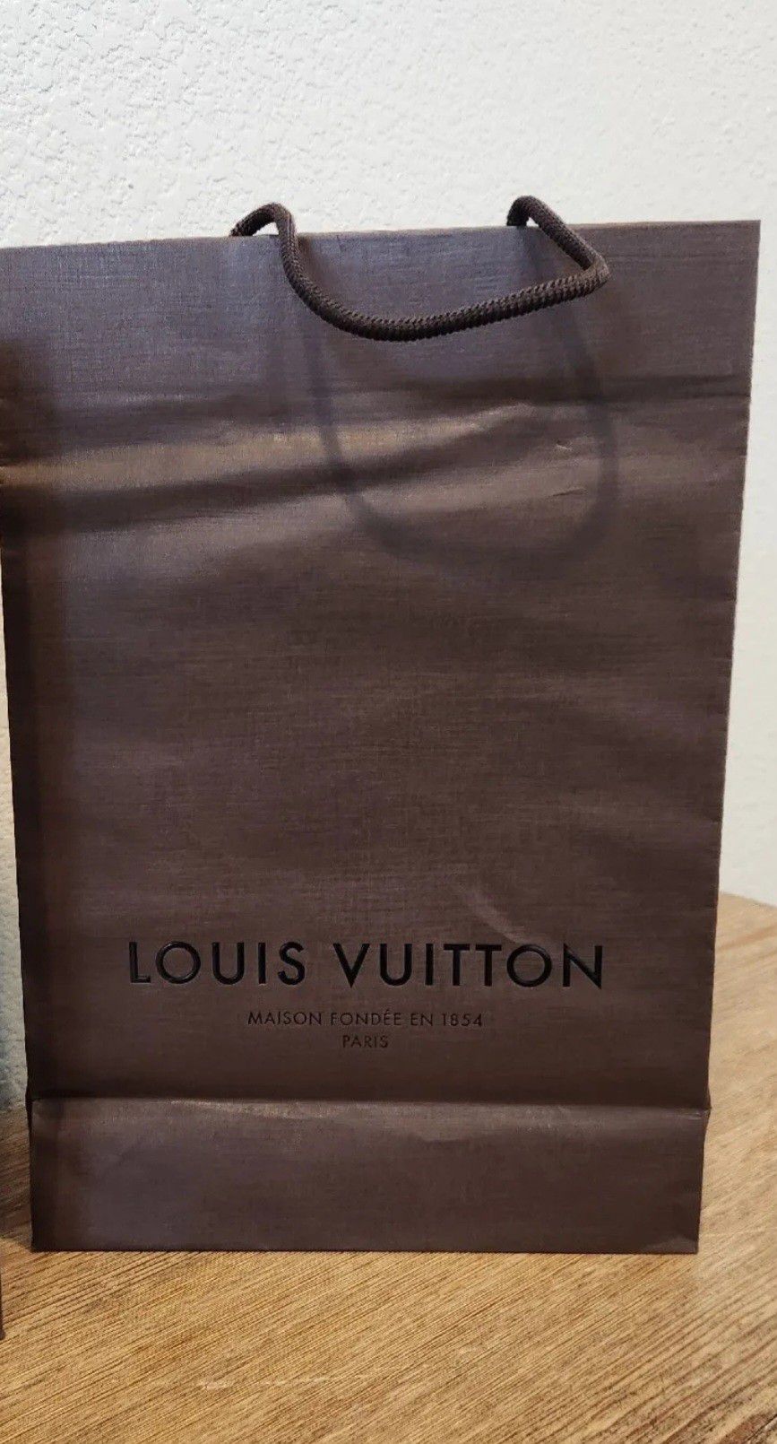 Authentic Large Louis Vuitton Paper Bag for Sale in Perris, CA