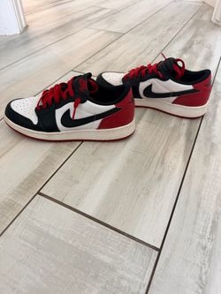 Nike Air Jordan 1 Low Black Toe Sneakers