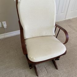 FREE - Rocking Chair With Cushion