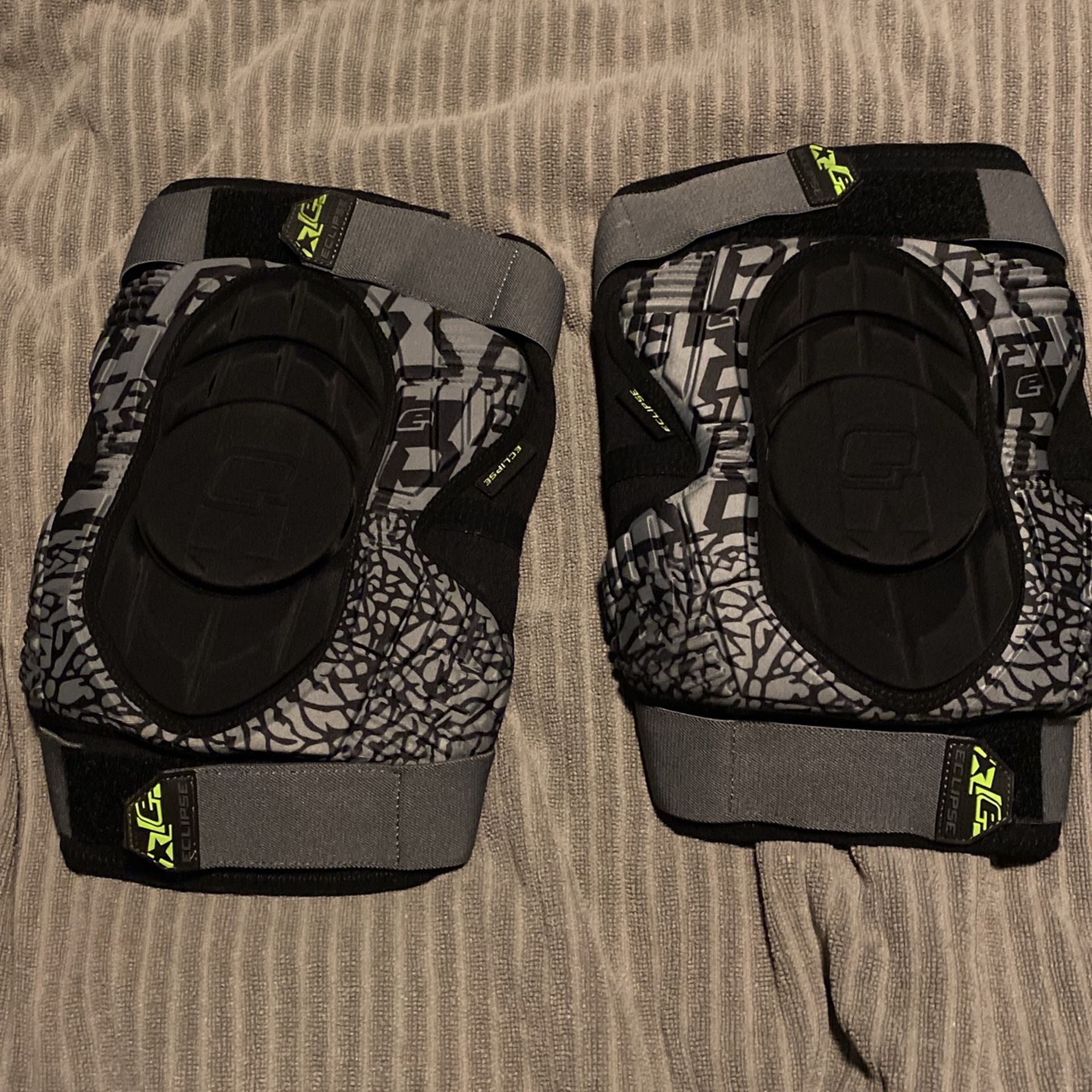 Planet Eclipse Paintball Knee Pads