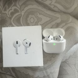 AirPods 4th Gen