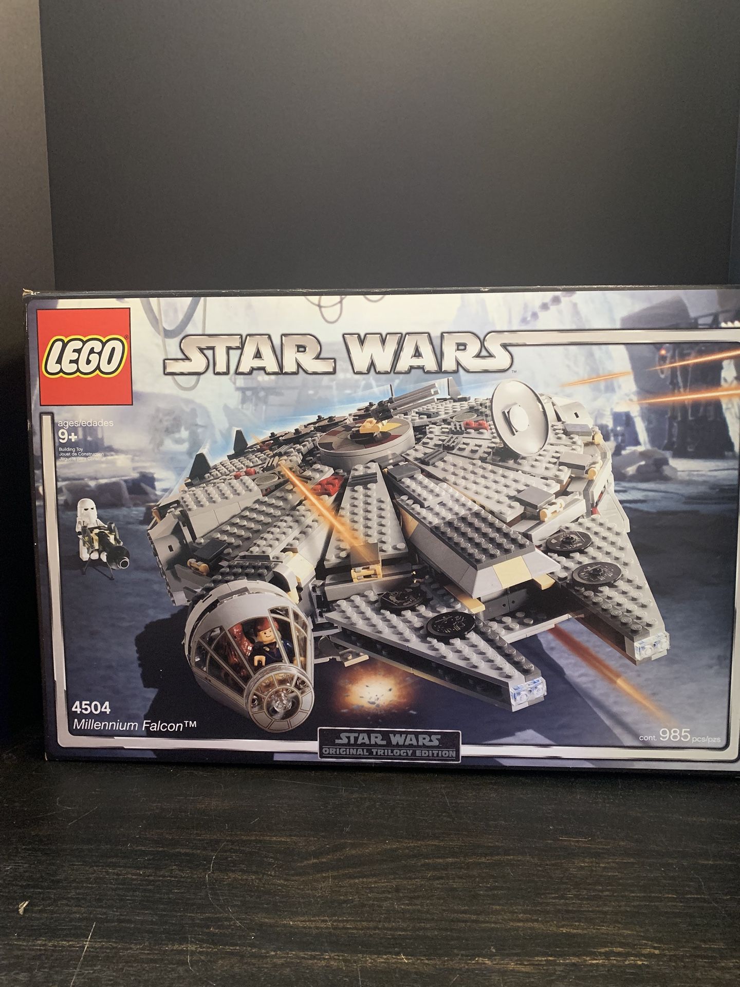 Star Wars LEGO Millennium Falcon (Original Trilogy Edition) #4504