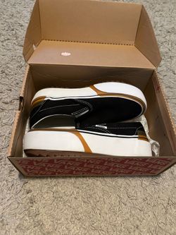 Women’s Classic Slip-O