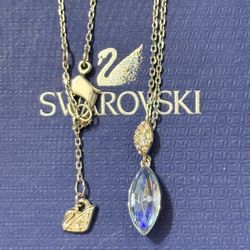 Beautiful Sterling Silver Swarovski Purple Pendant Necklace New