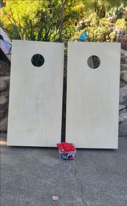 Corn hole