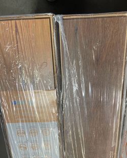 Pergo XP+ Smoked Umber Oak 10 mm T x 6.1 in. W Waterproof Laminate Wood Flooring (20.15 sqft/case)
