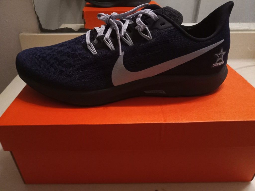 NIKE AIR ZOOM PEGASUS SZ 12 COWBOYS