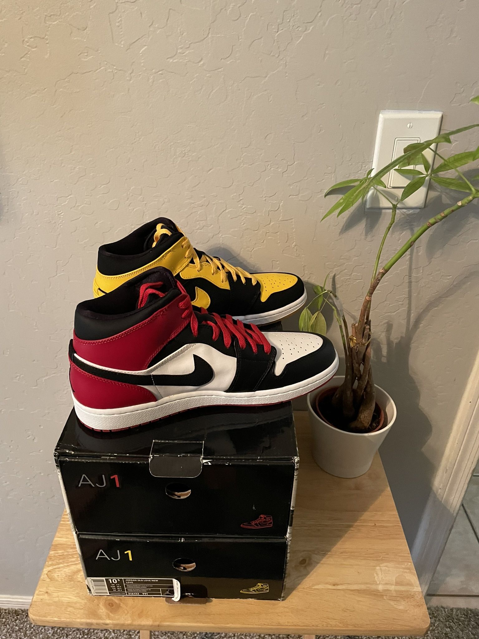 Size 10.5 - Air Jordan 1 Old Love New Love Beginning Moments Pack NEW DS!!!!