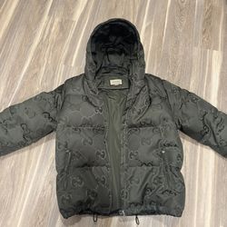 Gucci Jumbo GG Canvas Puffer “22