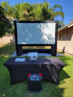 Inflatable Screen / Movie Night (READ DESCRIPTION)