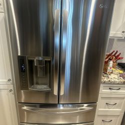 LG Stainless Steal Refrigerator 
