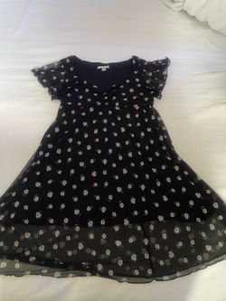 Short black daisy flower dress