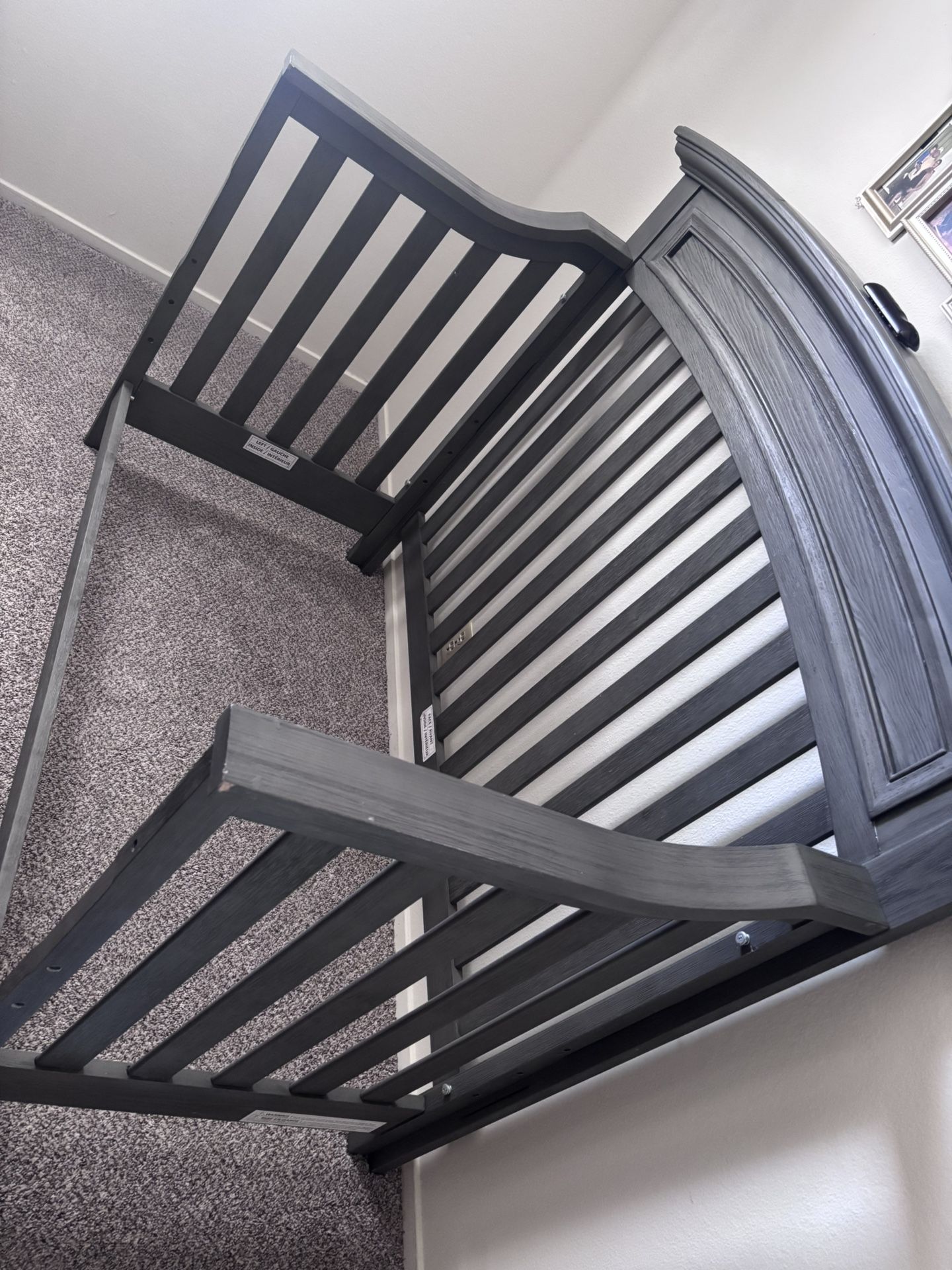 Convertible Richmond Oxford 4in1 Baby Crib