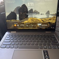 Lenovo Yoga laptop Touch Screen
