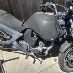 Buell Harley Blast 500cc