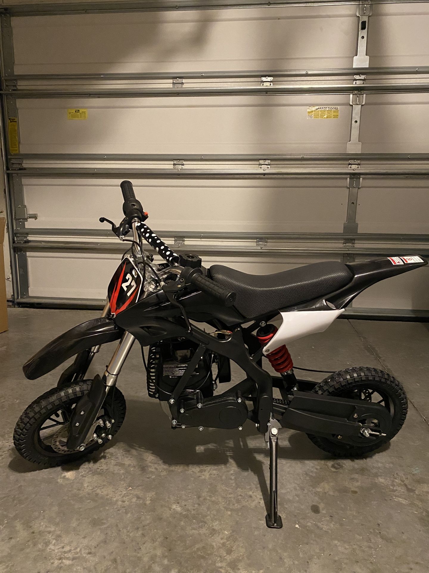 Luyuan 40cc Mini Dirt Bike - Black