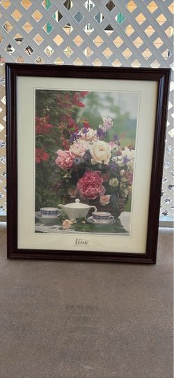 Victoria Magazine Framed Floral Print