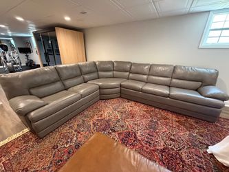 Gorgeous 3-Piece Like New Palliser Furniture, Northbrook Sectional