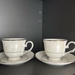 Lenox Teacup Saucer set