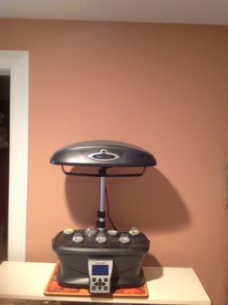 Aero grow hydroponics