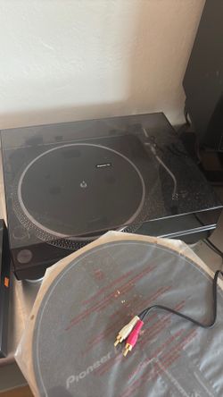 Pioneer PLX 500 Record Player Turntable