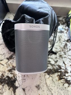 Sonos PLAY:1 Wireless Speaker – White