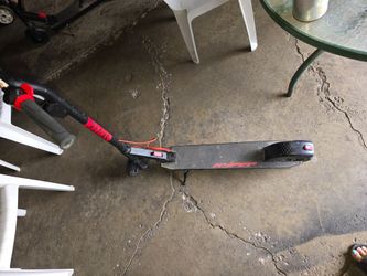 Hyper electric scooter see pics $90 FIRM Parma fcfs