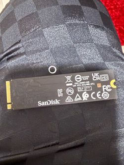 WD Black SN7100 2TB SSD