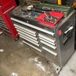 Kobalt Rolling 11 Drawer Toolbox With Power Strip