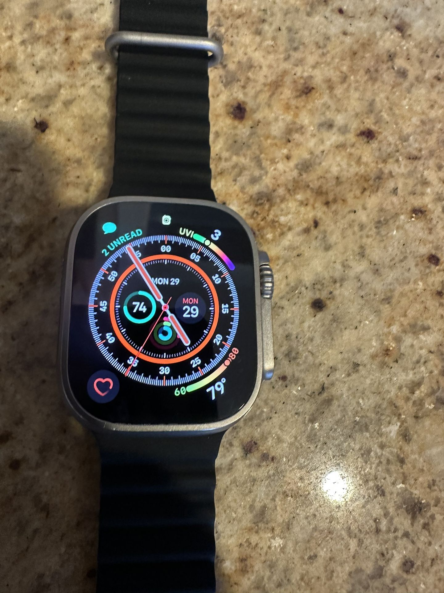 Apple Watch Ultra ————